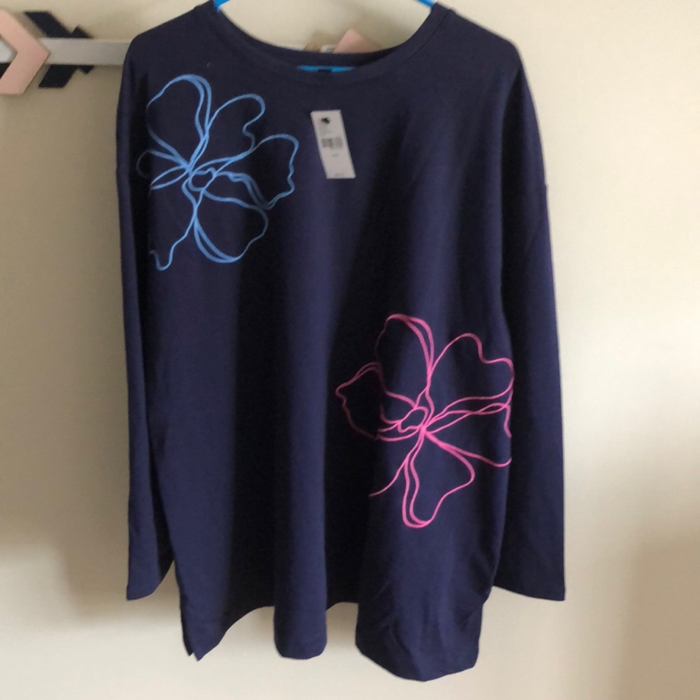 Long sleeve shirt